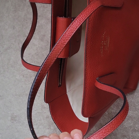 GUCCI Medium Swing Tote Red ๐๐โค๏ธ - Picture 6 of 12